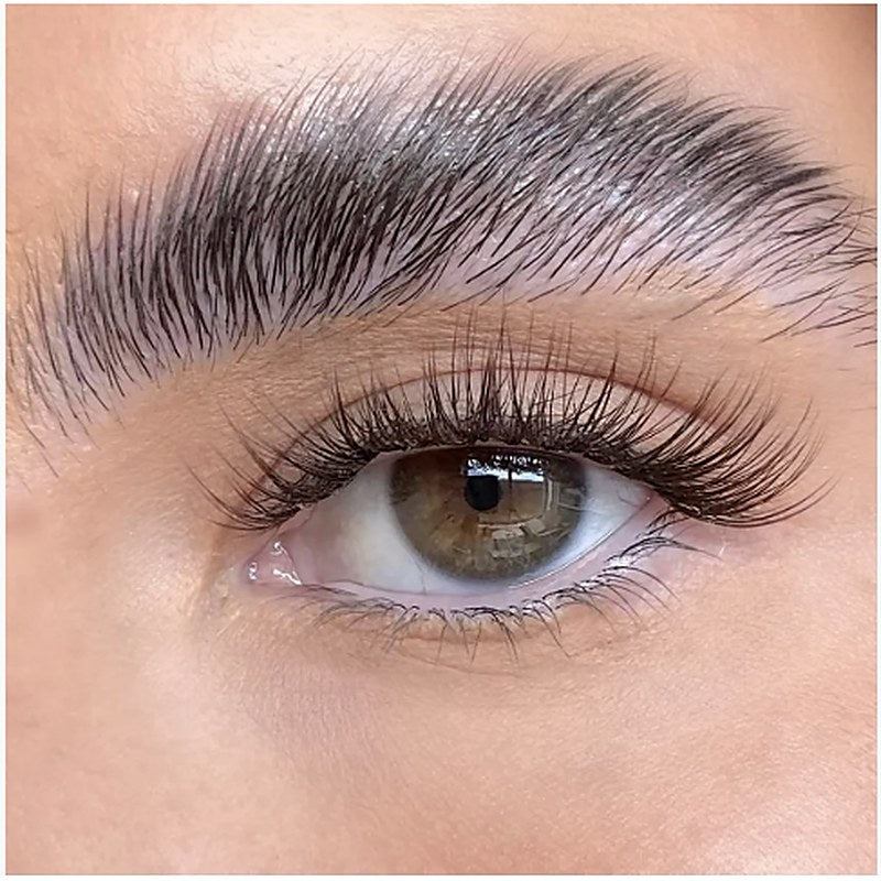 Extensiones de pestañas naturales